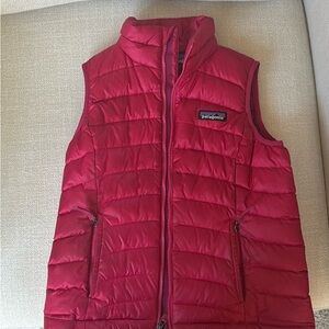 Patagonia Pink/Deep Red Puffer Vest (down)